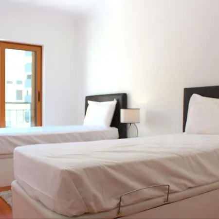 Apartment Akicity Damaia Ciel
